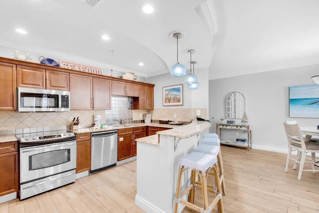 Emerald Grande W222- Rexford'S Beach Retreat Destin 0*,  United States